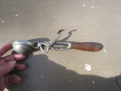 Mosteller Antique Ice Cream Scoop