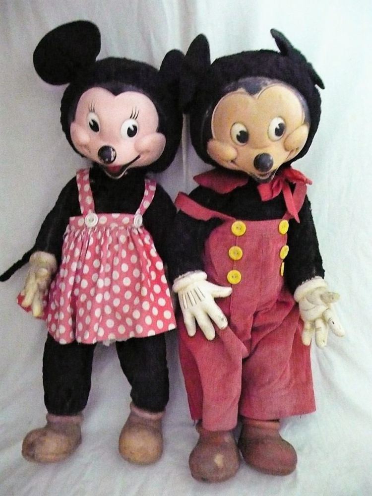 1940s Gund Mickey & Minnie Mouse Stuffed Animals
