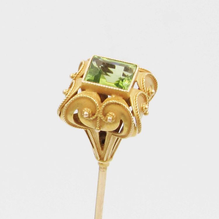 Antique Day Clark & Co 14k Yellow Gold Peridot Hat Pin