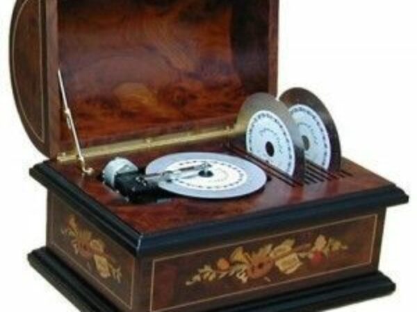 Vintage Japanese Music Box – Rare Collectibles