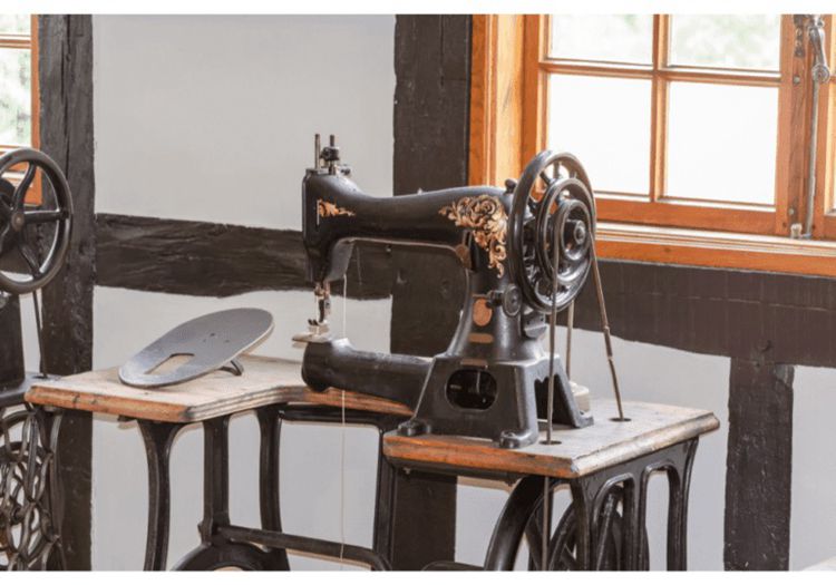 Sewing Machines With Treadle