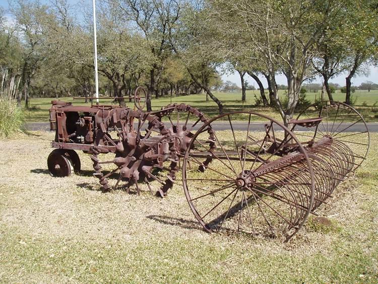 Tractor-Drawn Hay Rakes