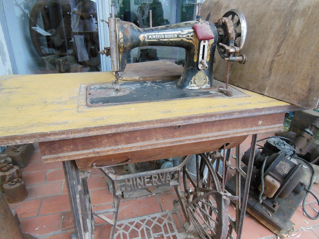 Minerva-Bobbin Treadle Sewing Machine